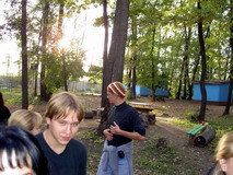 Где я?
Кто все эти люди???!!