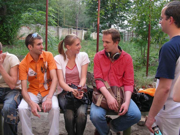 "На златом крыльце сидели..."
biohazard, Wink, Zanudov