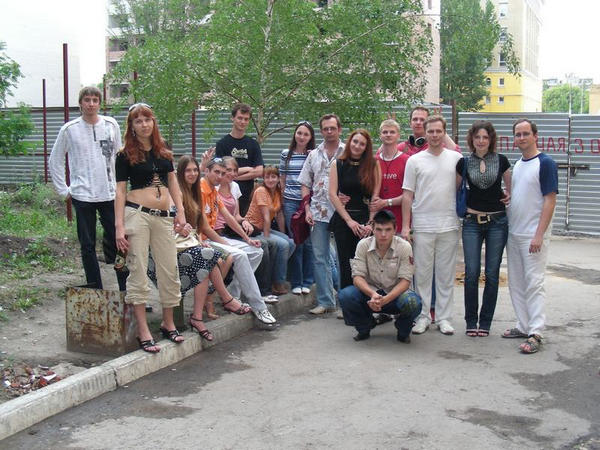 Групповуха
(самая популярная у поисковиков фотка будет)))