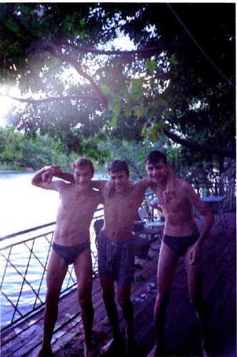 Кид, Пентиум III, Вомбат